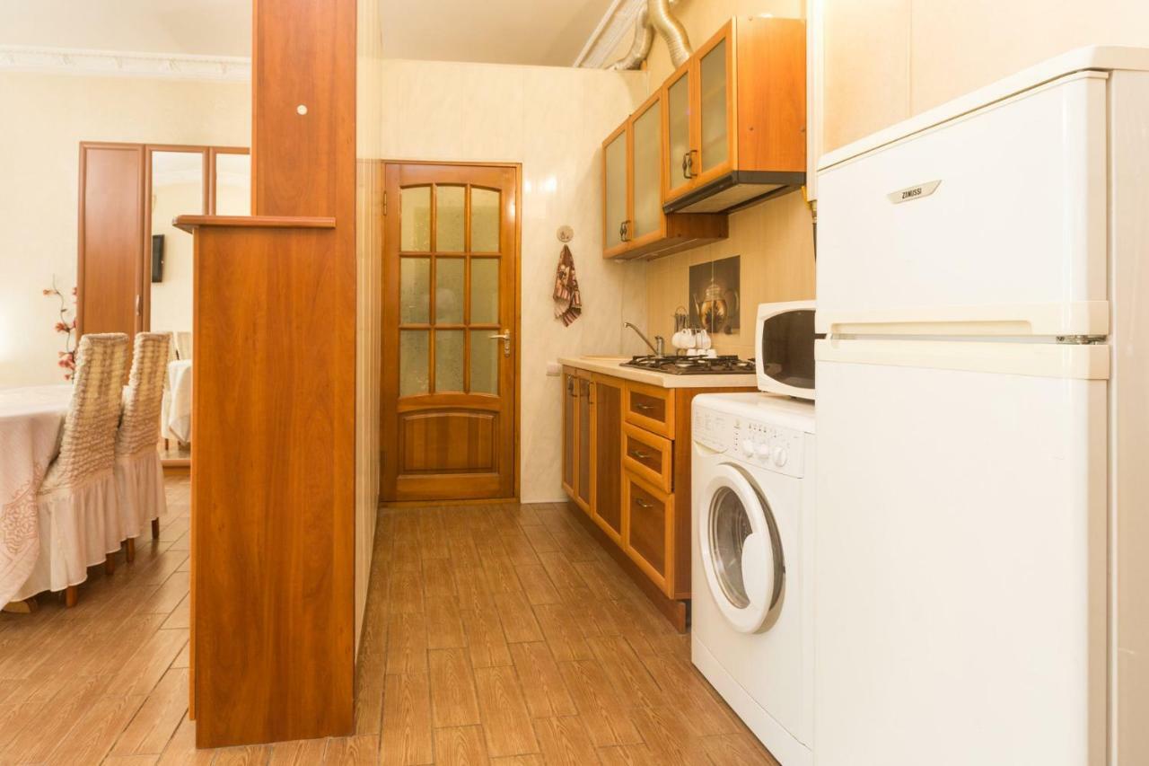 Goodrest On Ekaterininskaya Apartment Odessa Ngoại thất bức ảnh